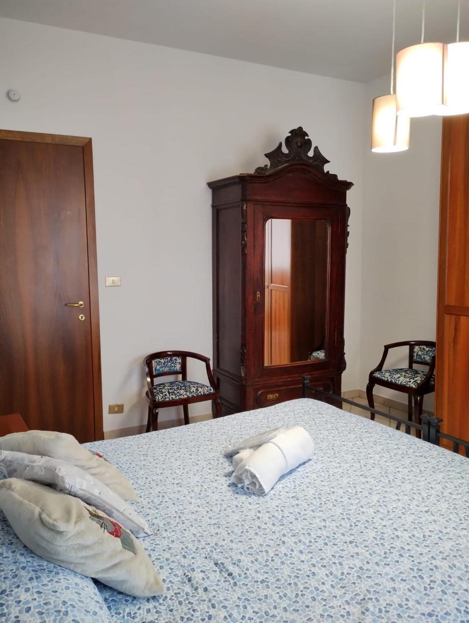 La Casa Di Valentino - Grazioso Ed Ampio Bilocale Apartment Asti Exterior photo